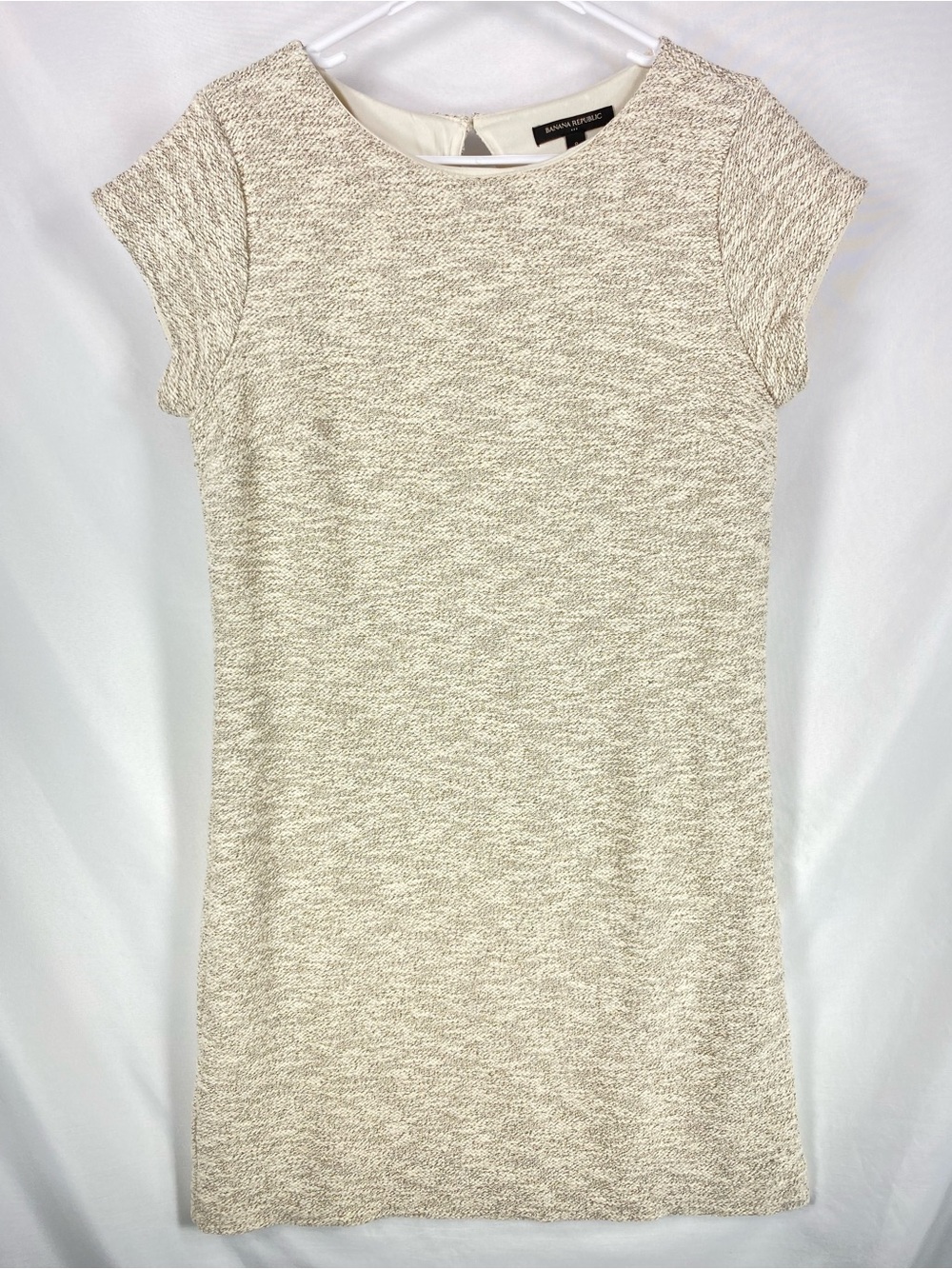 Banana Republic Textured Shift Dress Size 8 Cream Short Sleeve Keyhole Back